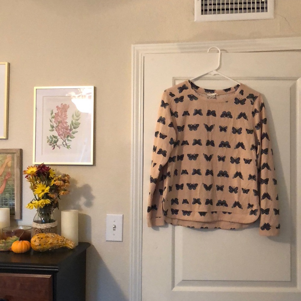 Rose butterfly sweater